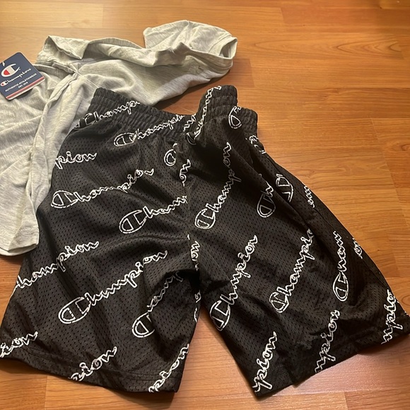 NWT champion tshirt and shorts size 7 - Picture 3 of 6